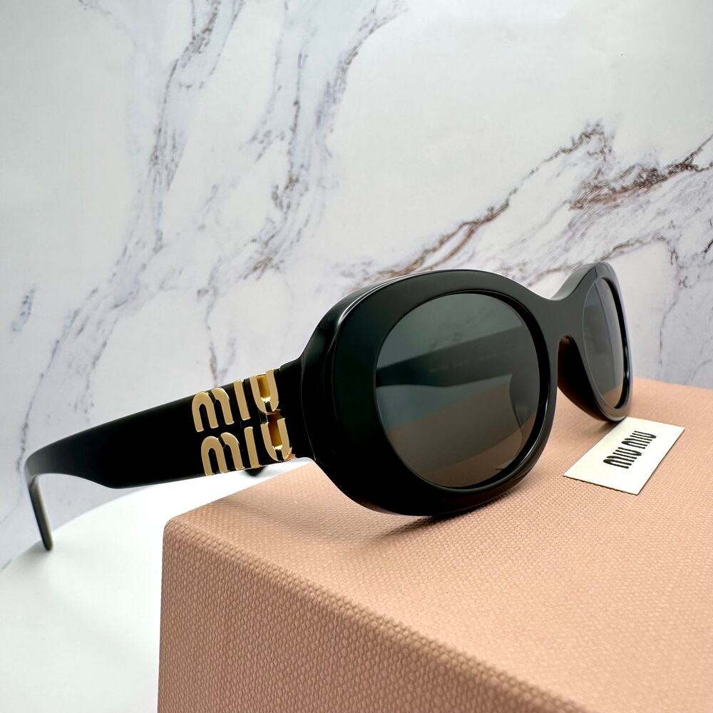 New MIU MIU Sunglasses - Picture 5 of 16